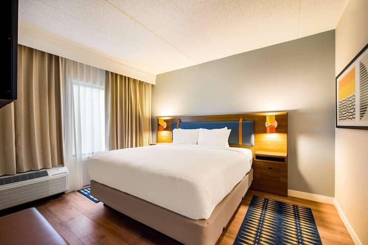 Room 21 of 45